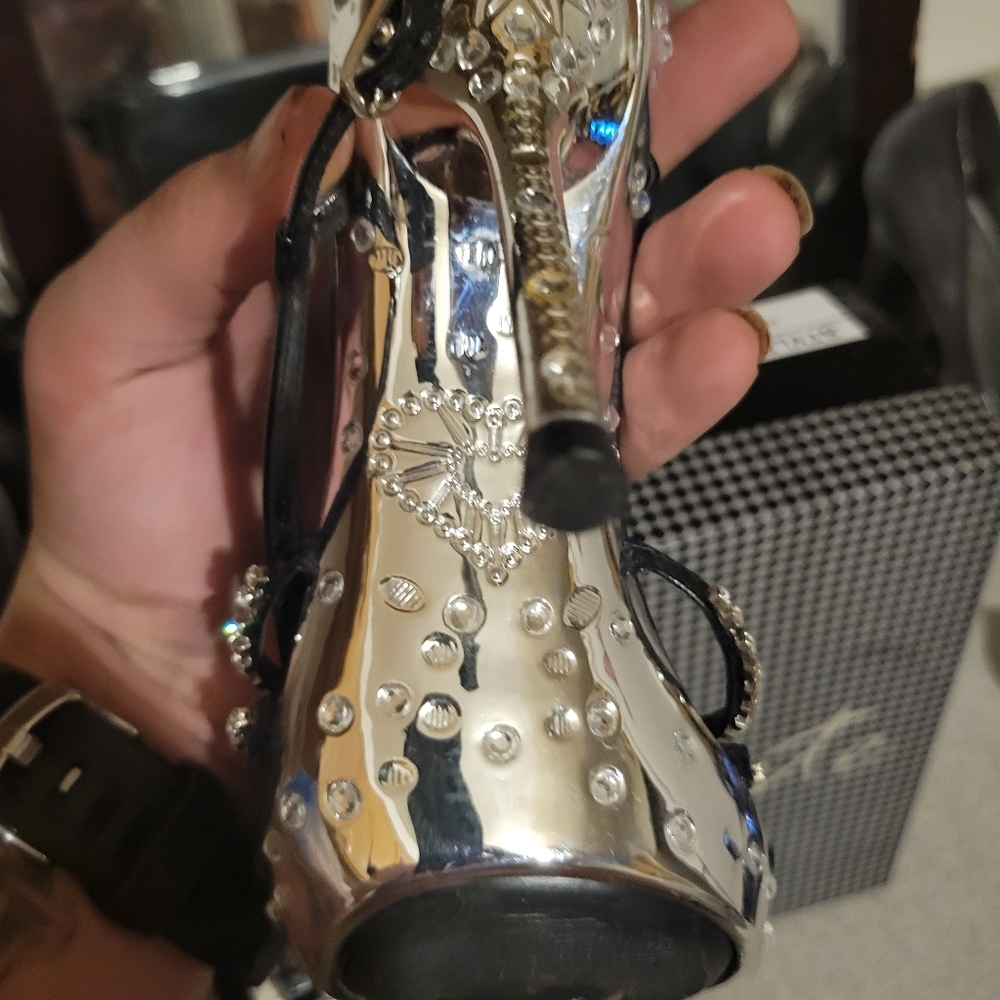 Brand new designer's women high heels and more sizes may very